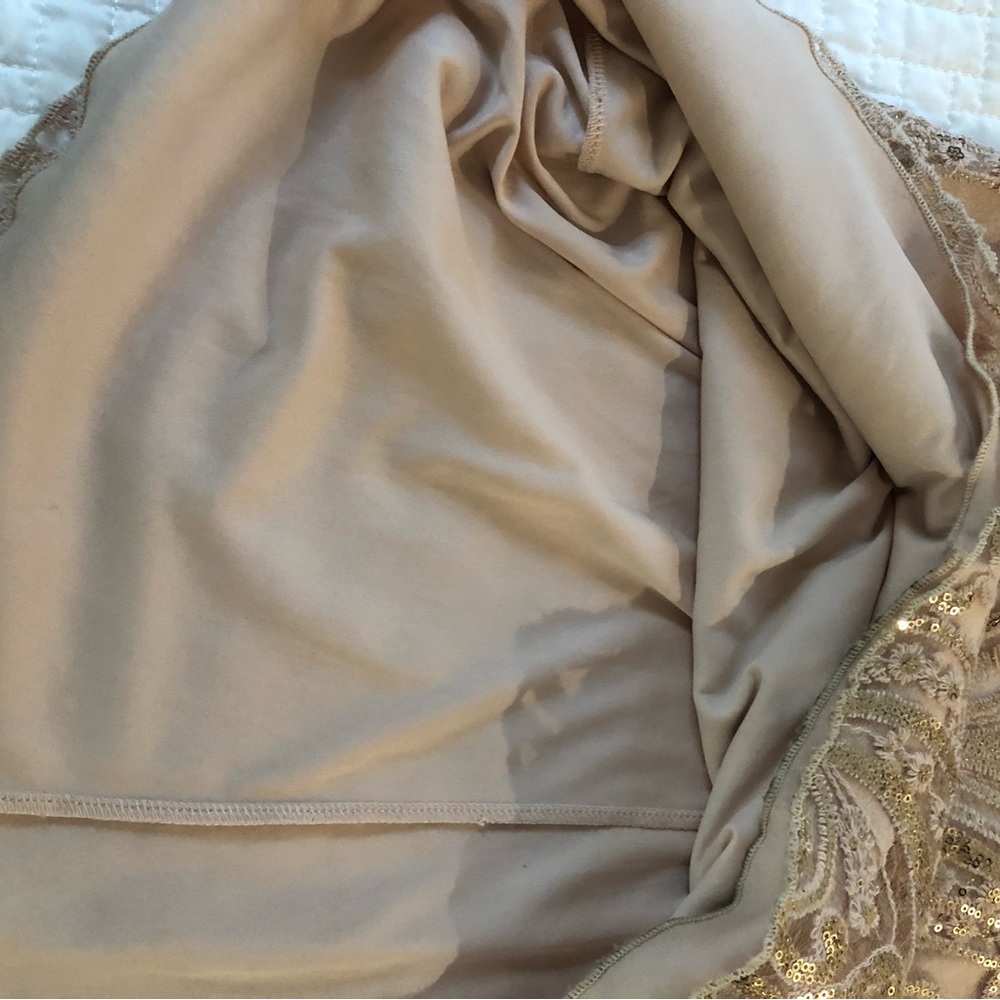 EUC Quiz Sleeveless Sequin Full length Gown - Champagne Gold w/Peachy/Rose Tones - Picture 11 of 15